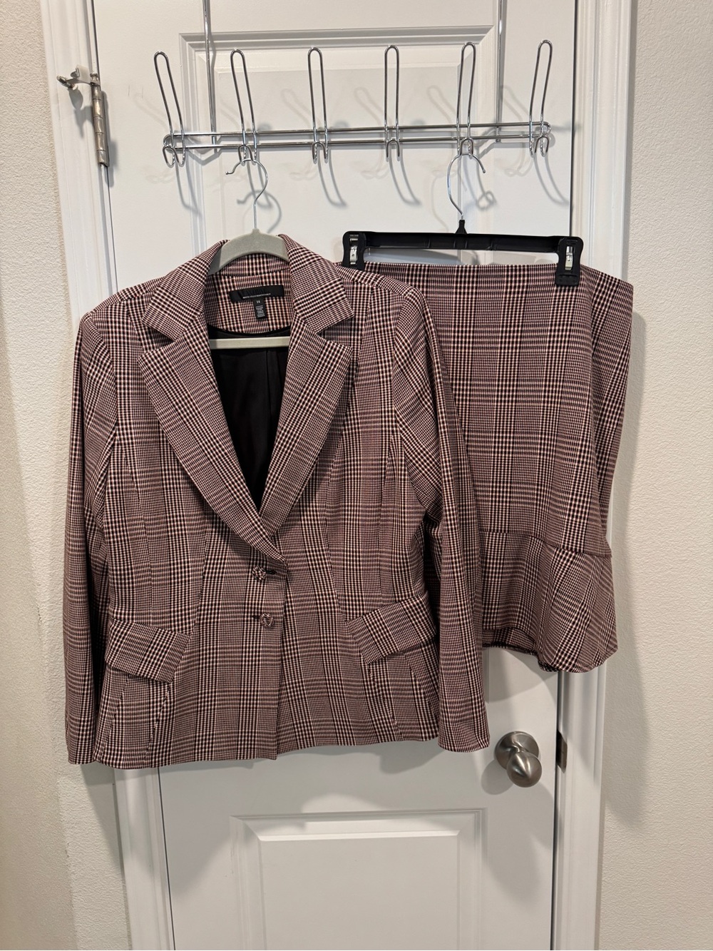 WHBM Plaid Two-Piece Blazer & Skirt Set - Burgundy/Black